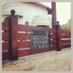 Custom Fence Installation Service